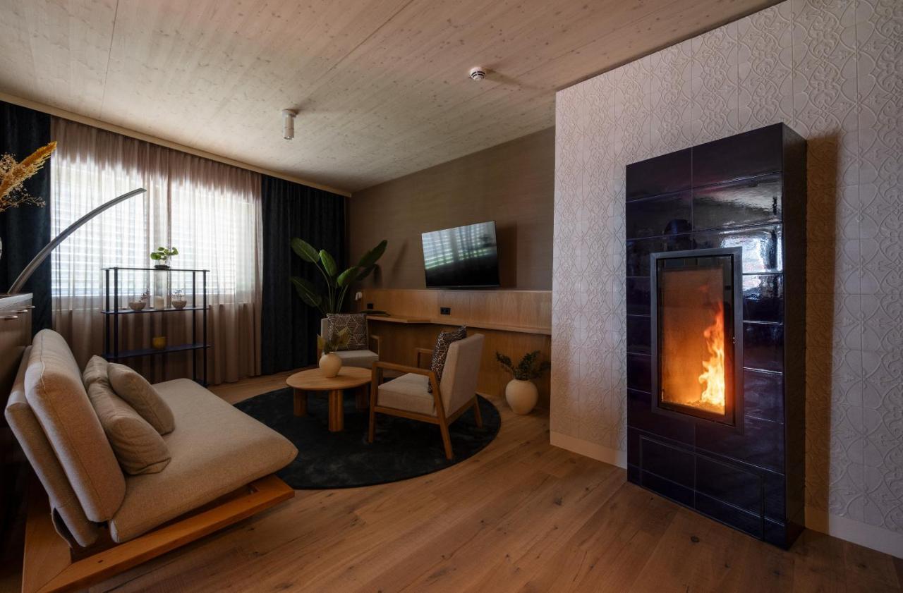 Hafnerhotel - Das Kachelofen-Wohlfuehlhotel วีเซลบวร์ก ภายนอก รูปภาพ